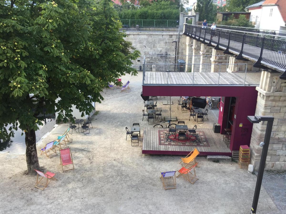 Hafen Dock 5 Apartment Klagenfurt am Woerthersee Bagian luar foto
